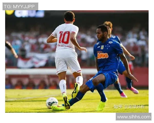 西班牙与巴西足球历史交锋记录及比分回顾分析